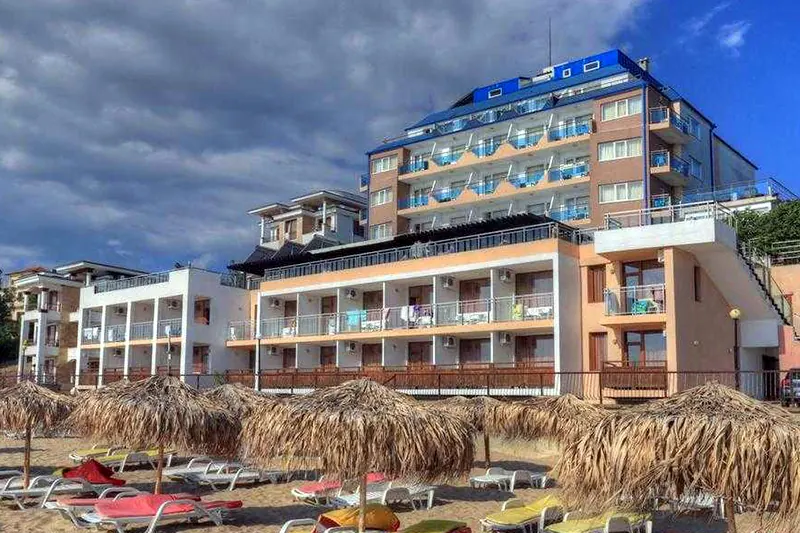 Sea Inn в Обзор